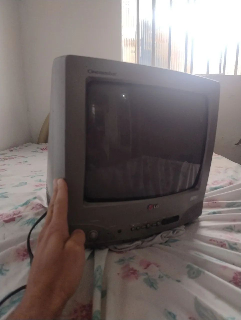 Tv antiga