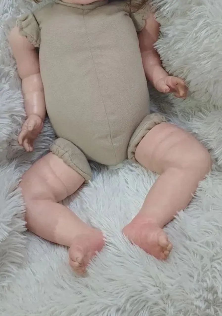 Boneca Bebê Reborn 60cm - Foto 4