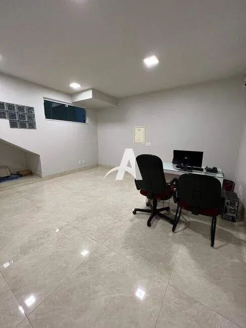 Prédio para aluguel, Planalto - Uberlândia/MG