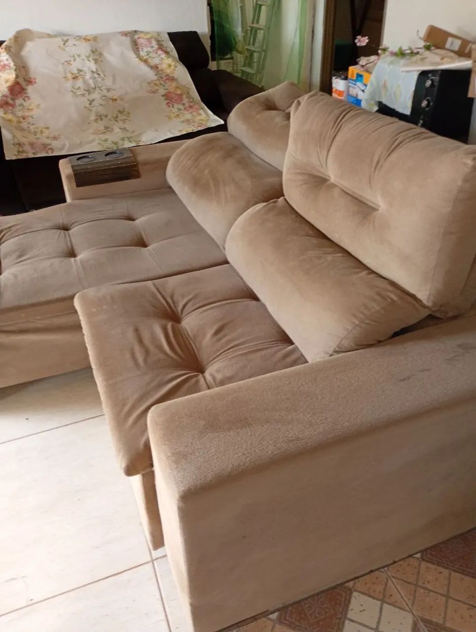Sofá retrátil e reclinável bem conservado entrego  - Foto 2
