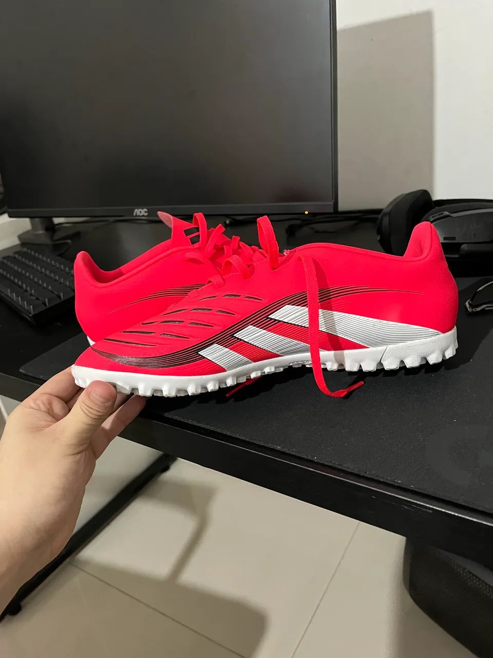 Chuteira adidas predator - Calçados Esportivos - Jardim Rosalina