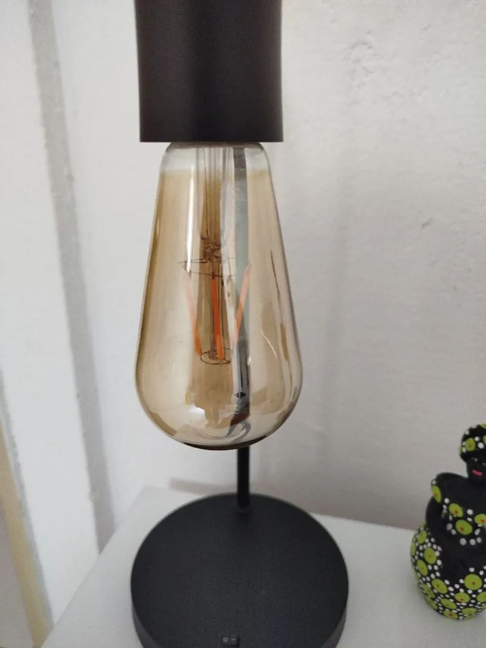2 Abajures estilo industrial com lâmpadas led âmbar <br>