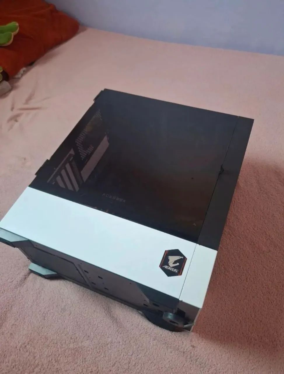 GABINETE COM VENTOINHA ARGB 