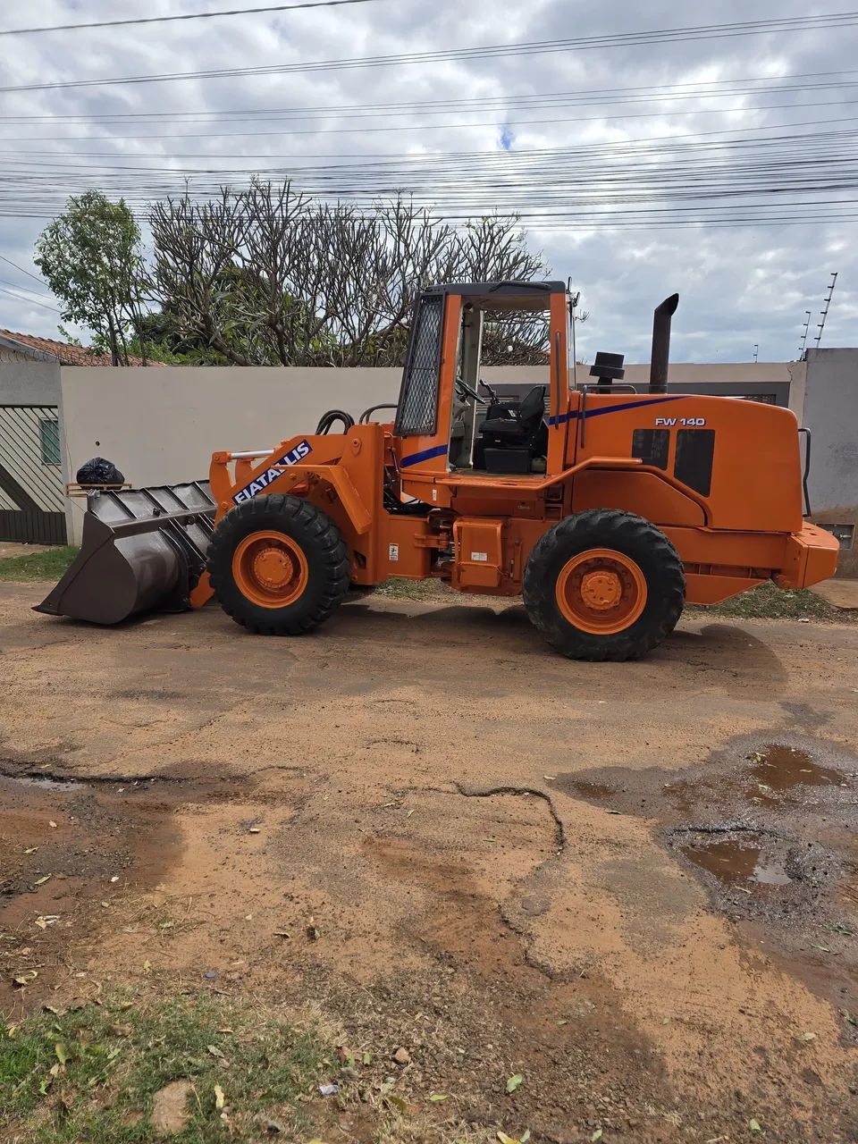 Carregadeira FiatAllis FW140 - Foto 3