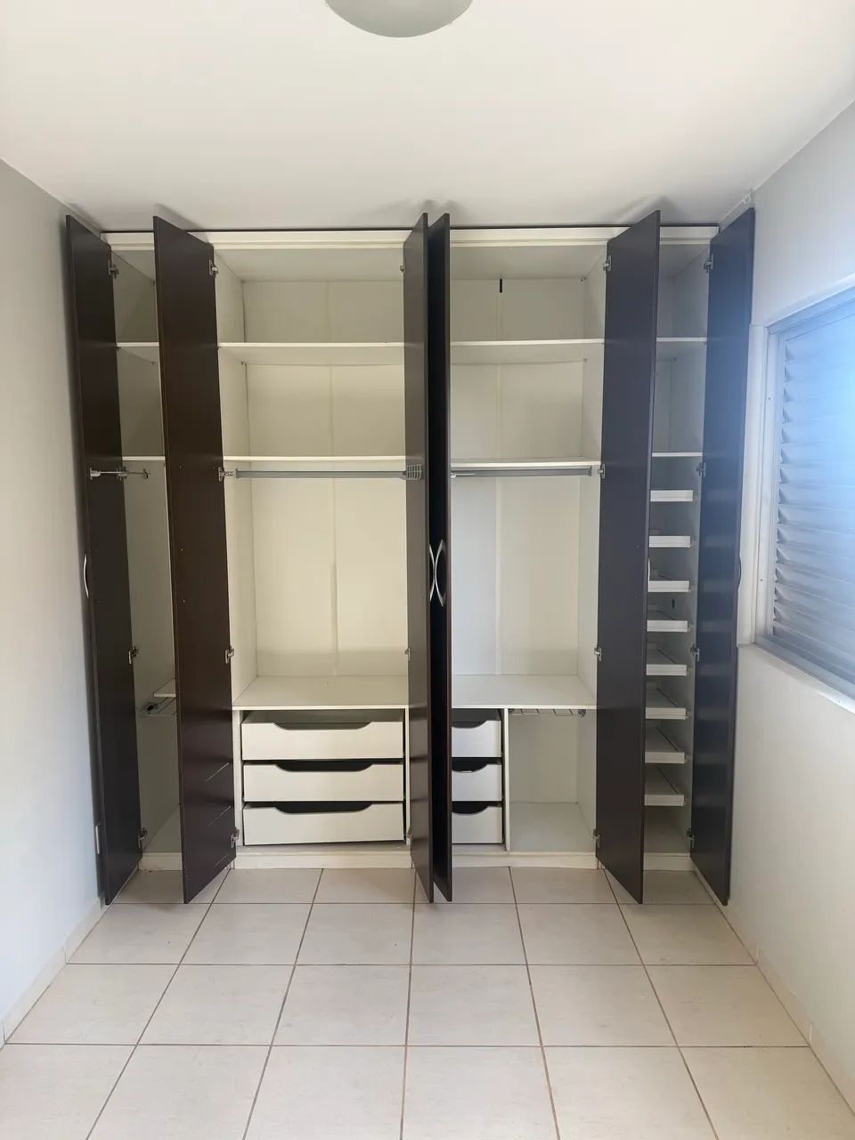 Guarda roupas  - Foto 2