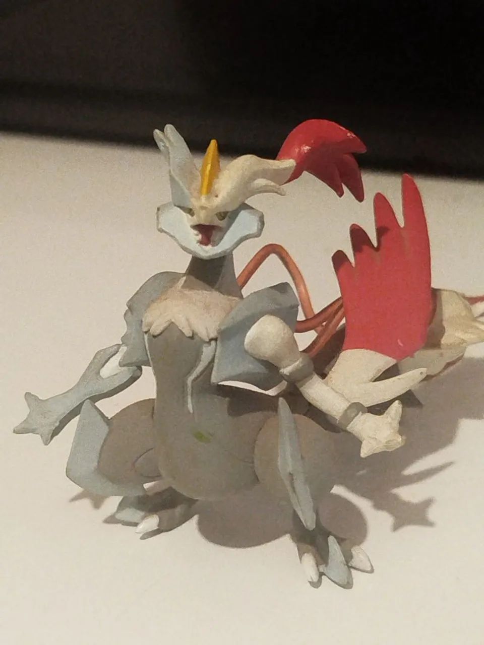 White kyurem - Figure tcg