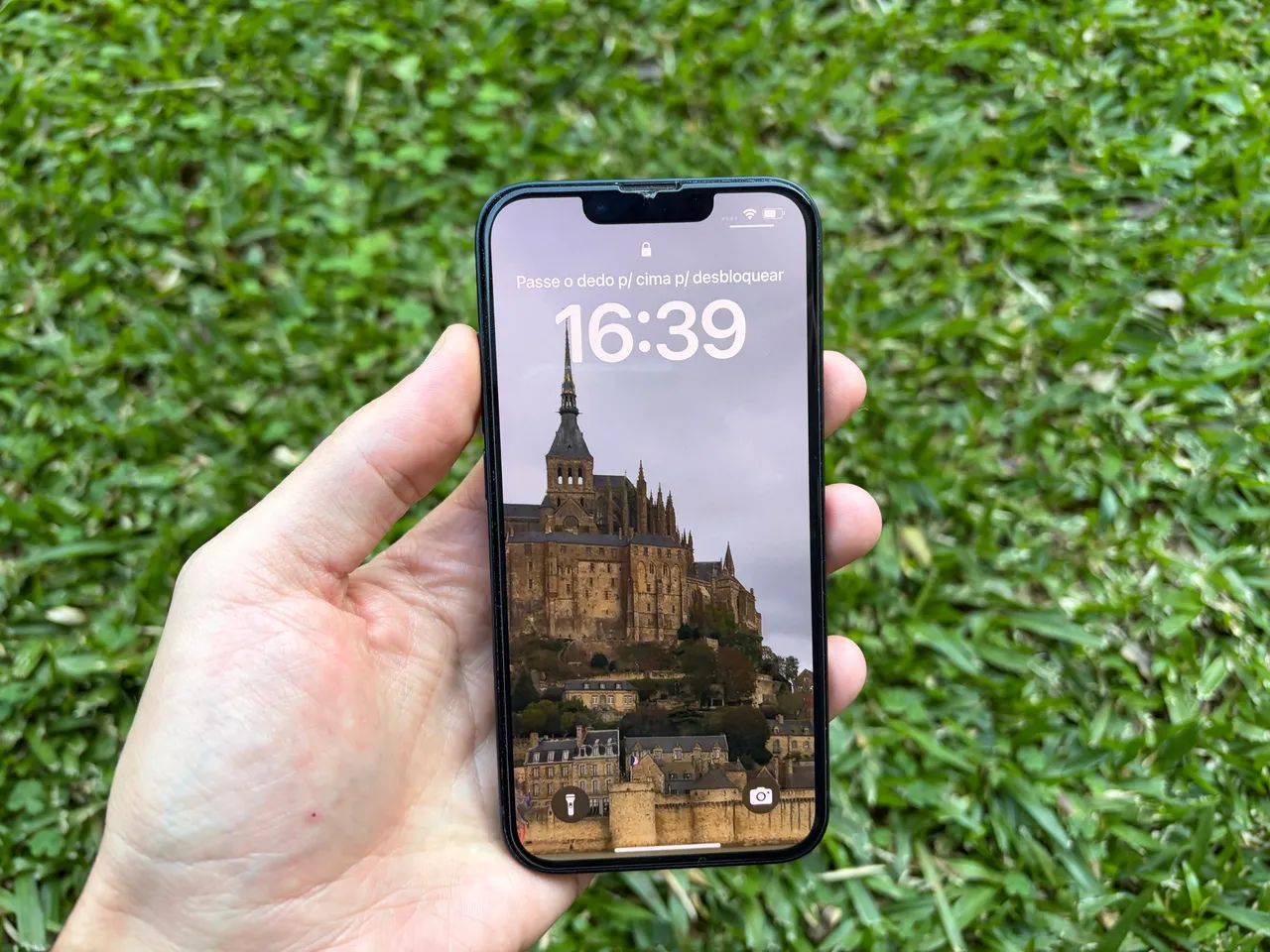 iPhone 13 128 GB, preto, estado de novo - Celulares e Smartphones