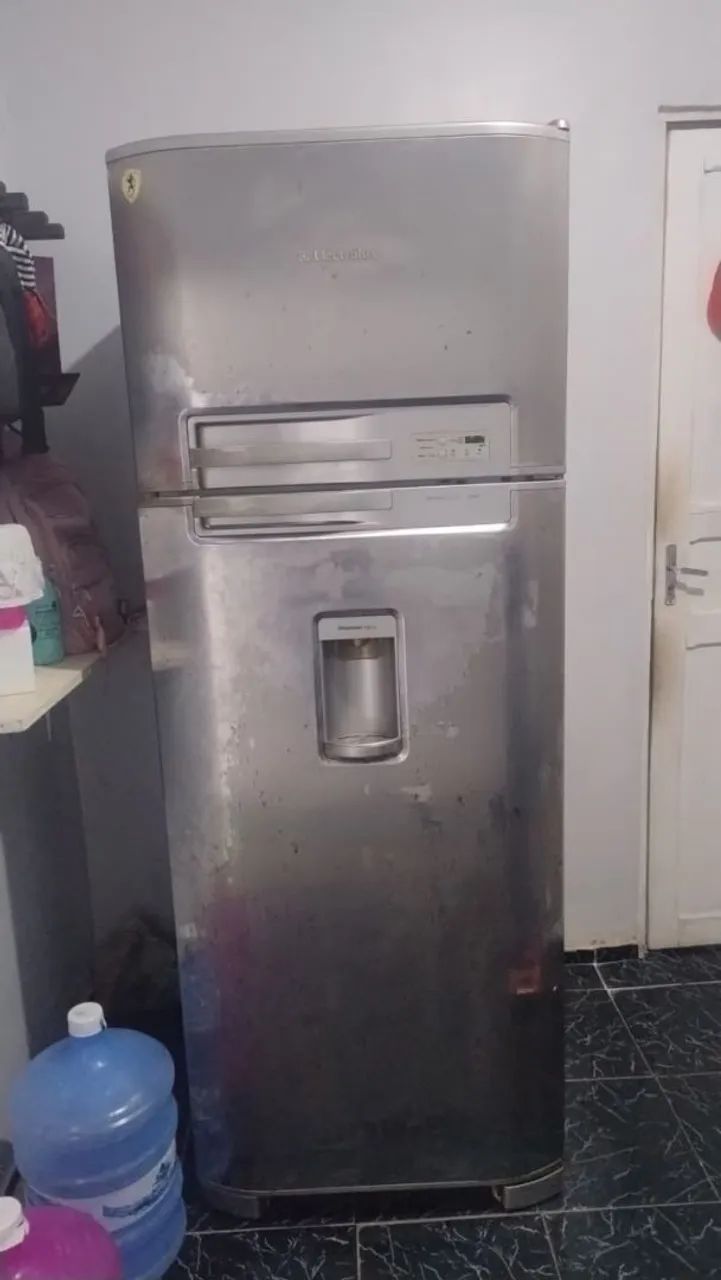 Vende geladeira funcionando perfeitamente - Foto 3
