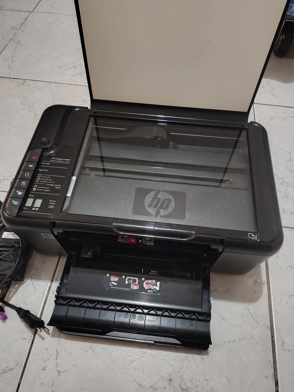 HP Deskjet F4480  - Foto 2