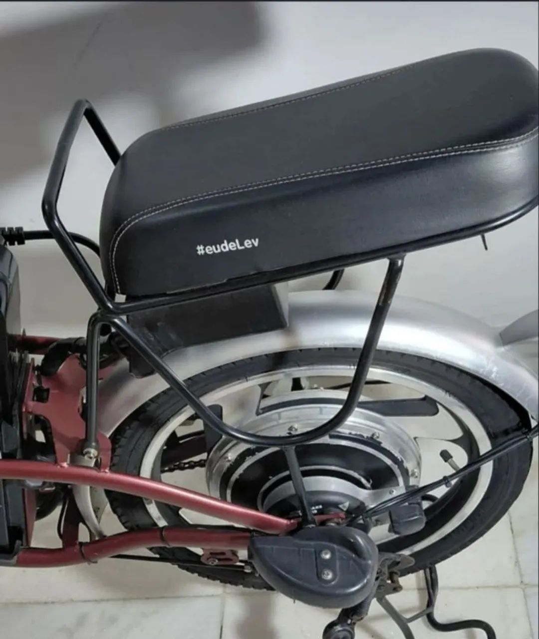 Bicicleta elétrica Lev em ótimo estado  - Foto 2