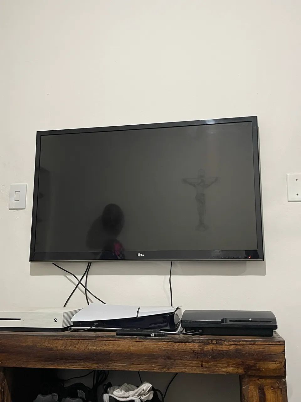 Vendo TV LG 42 polegadas, funcionando perfeitamente!