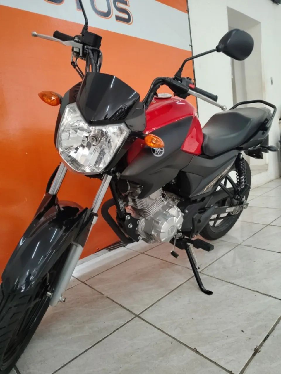 Yamaha Factor 125 i super nova 2025 - Foto 2