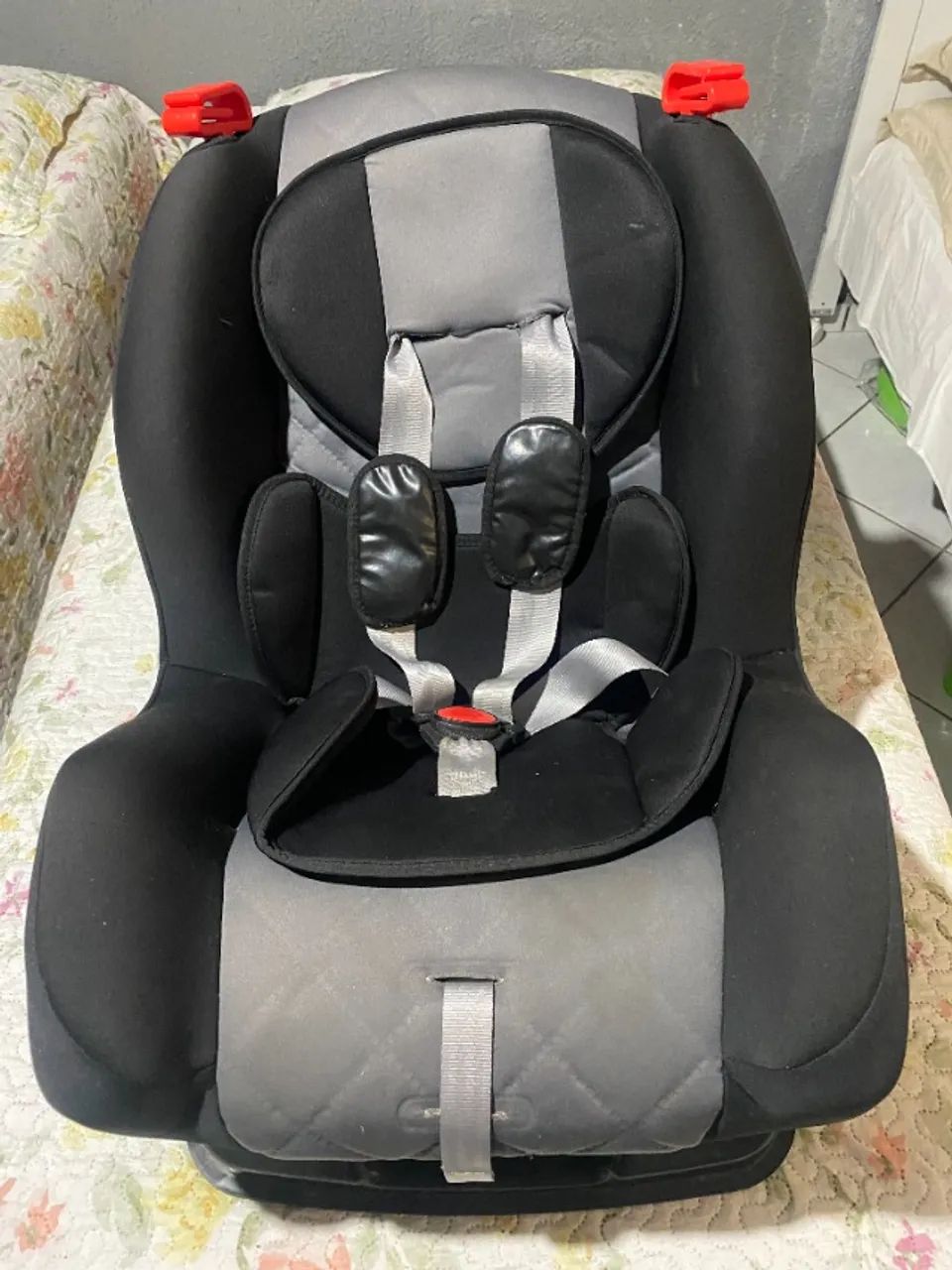 Cadeirinha de carro Marca Tutti Baby 