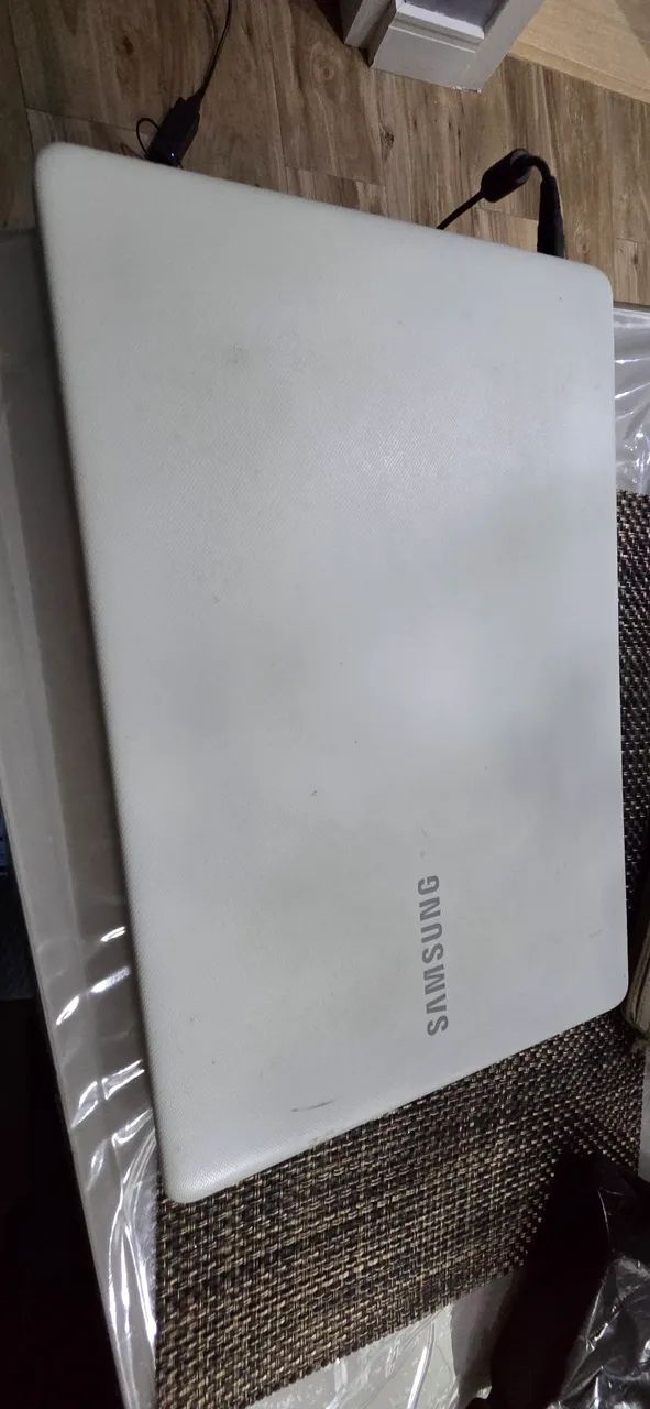 Notebook Samsung Essentials core i3 - Foto 3