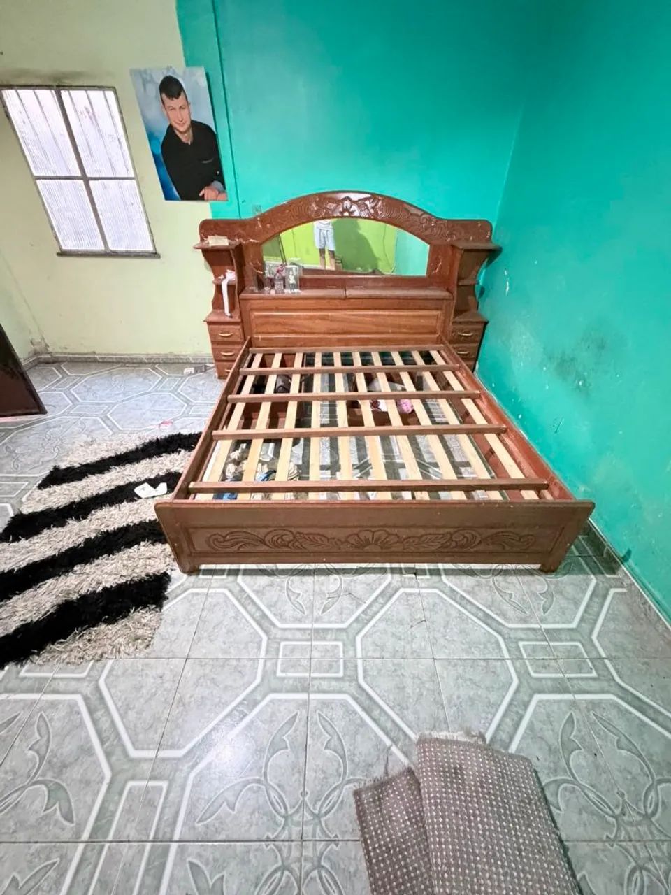 Vendo cama Queen madeira original  - Foto 2