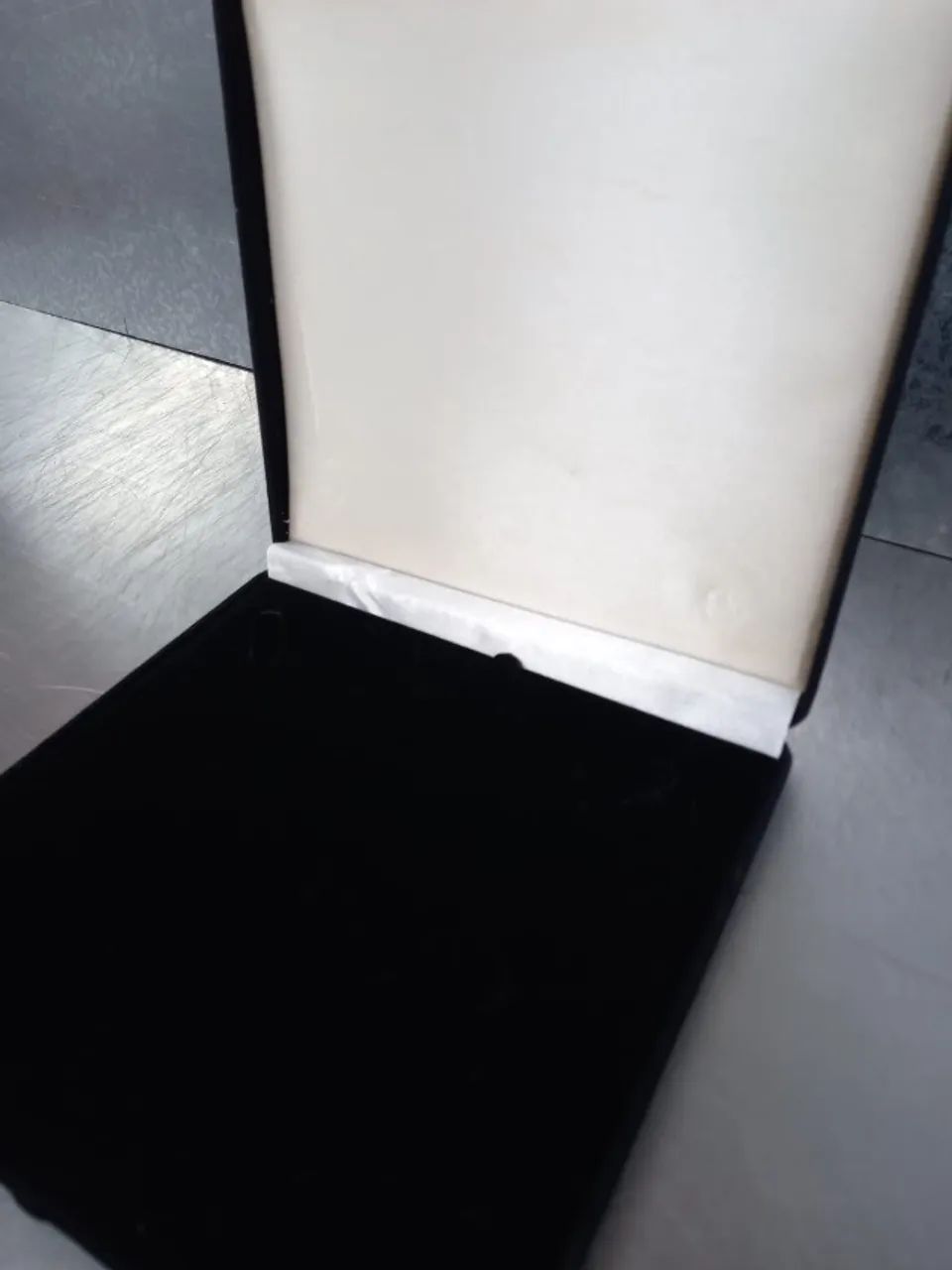 10 Caixas Veludo 17cm Colar NOVAS - Foto 4