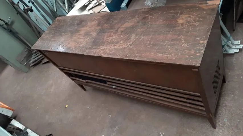 Aparelho de som valvulado marca Philips tocas discos e rádio antigo funcionando detalhes e - Foto 4
