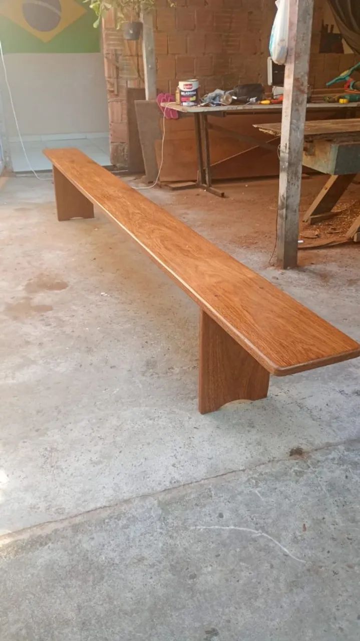 Vende se uma mesa de madeira  - Foto 2