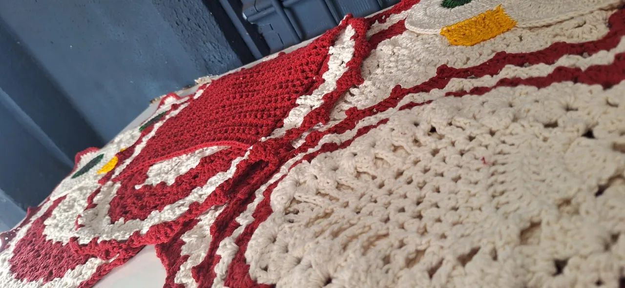 Jogo de Banheiro 4 peças Coruja Rosa e Branco/ Vermelho e Branco Cada um 200$ - Foto 3