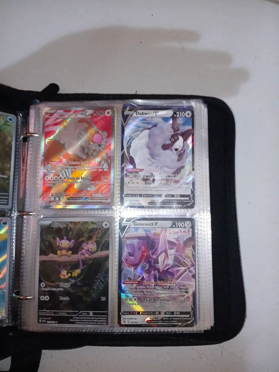 Muitas cartas de Pokémon lendárias - Foto 3
