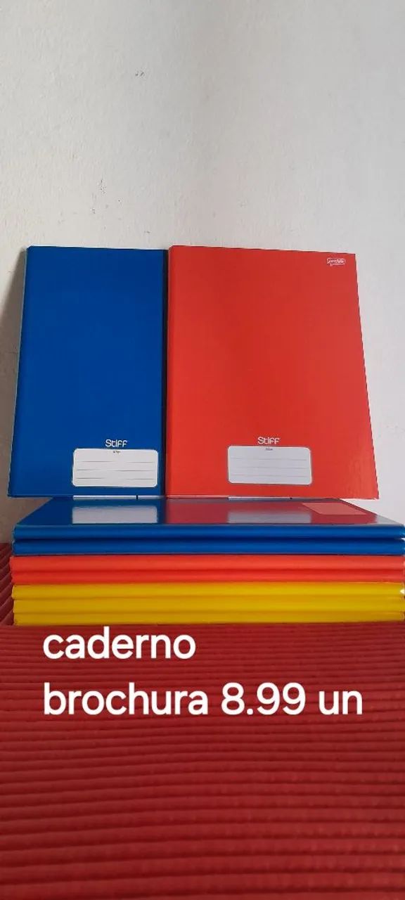 Cadernos e kit