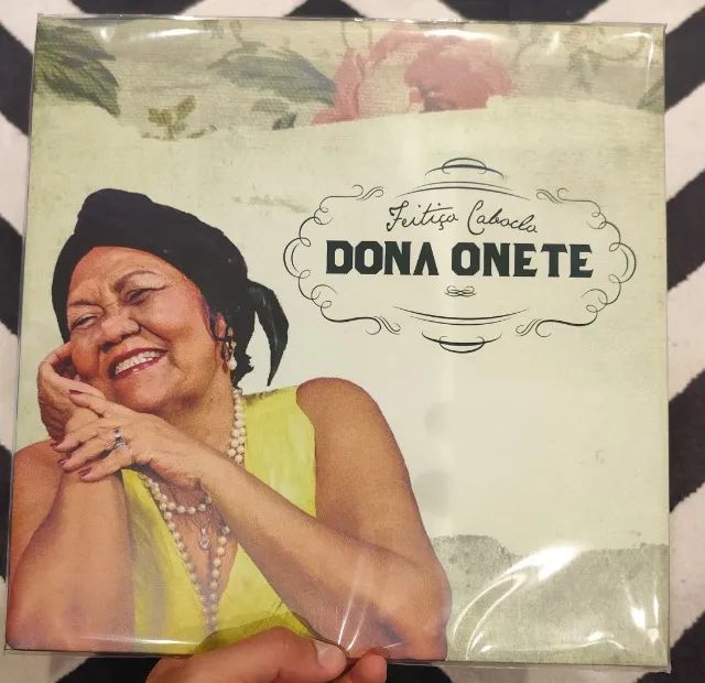 LP Dona Onete - Feitiço Caboclo (Três Selos Rocinante, Novo)