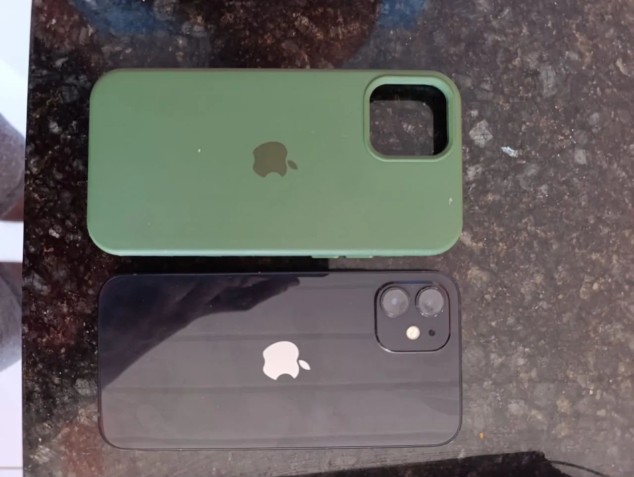 iPhone 12 