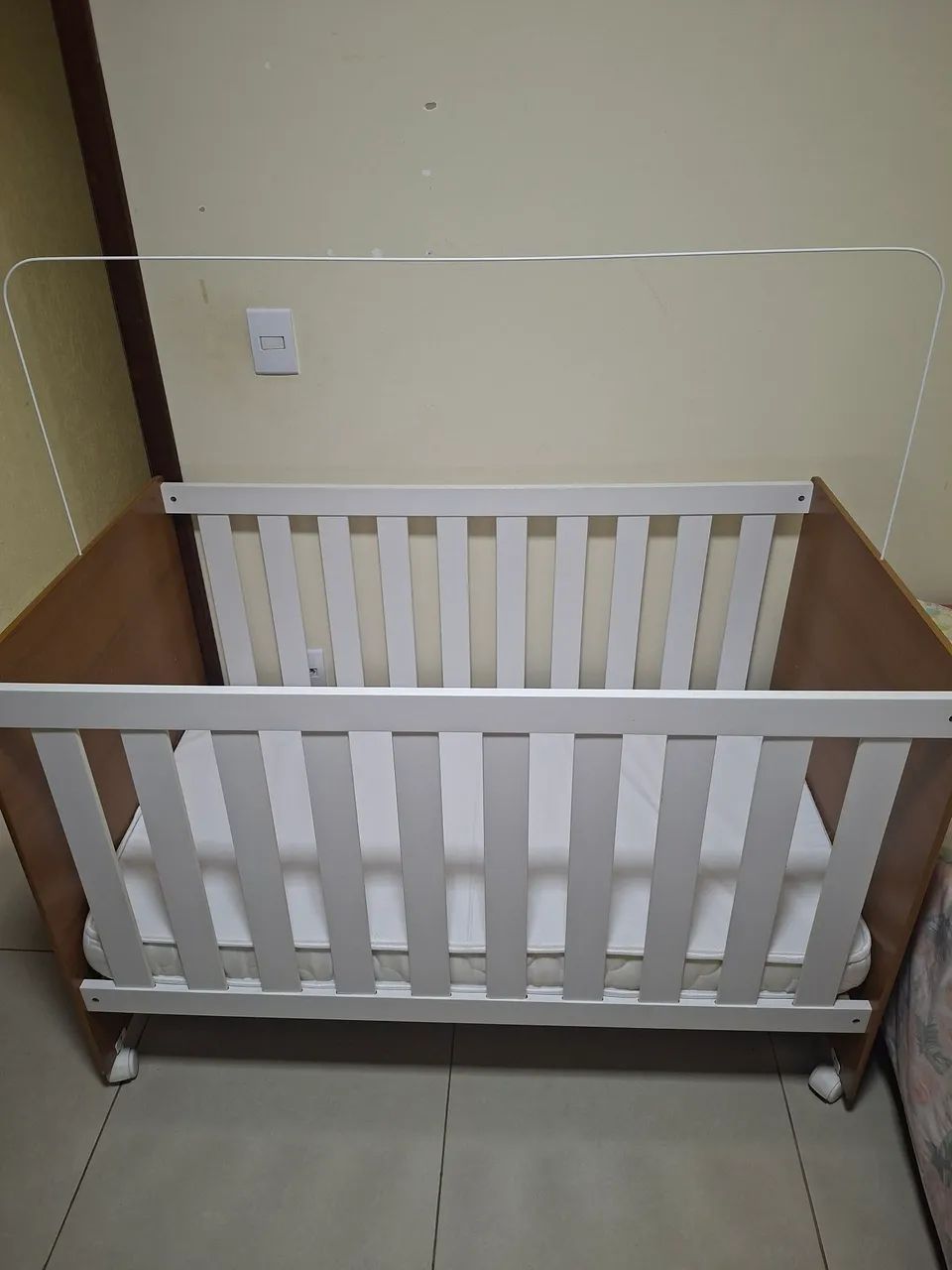 Berço completo, seis meses de uso! - Foto 2