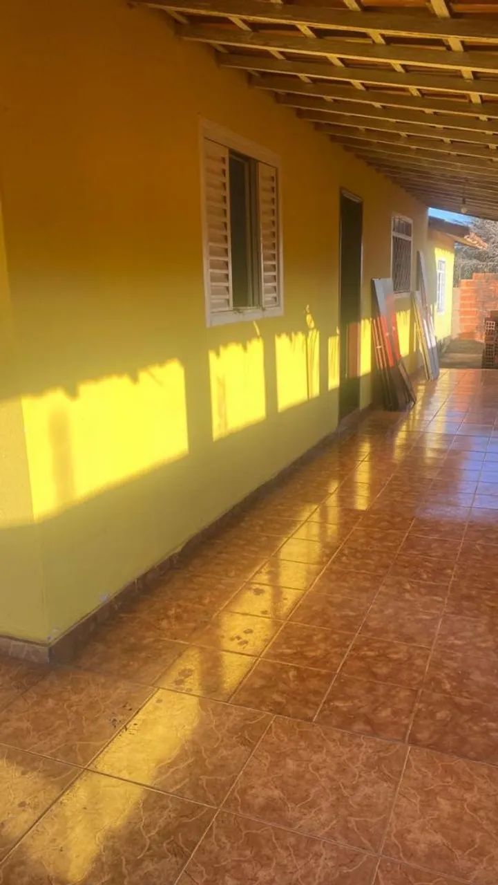 Vende-se casa bairro dos torninos - Foto 2