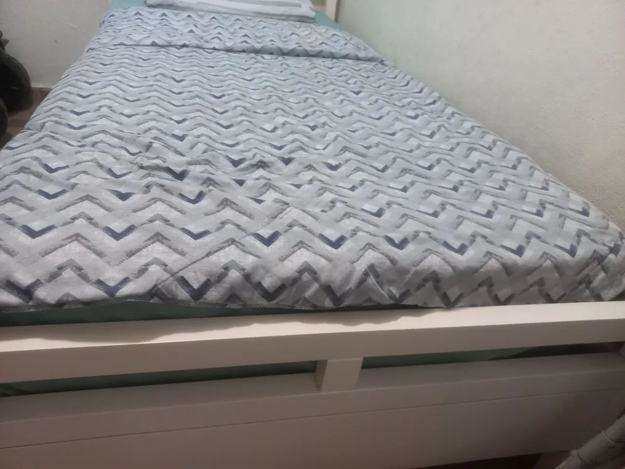 Cama solteiro excelente estado  - Foto 3