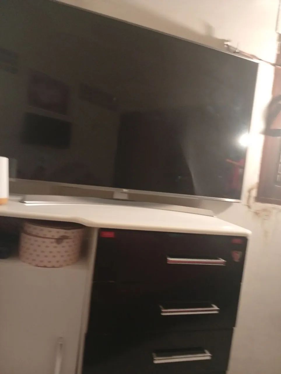 Vendo tev LG 55 gigante no precinho tela quebrada 600 pra  retirada de peças  - Foto 2