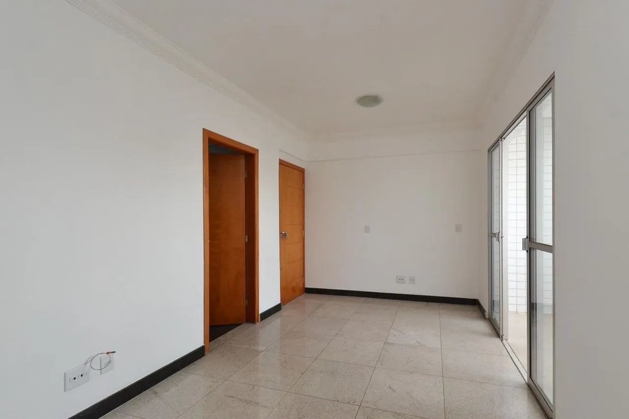 Apartamento à Venda - Graça, 3 Quartos, 74 m2