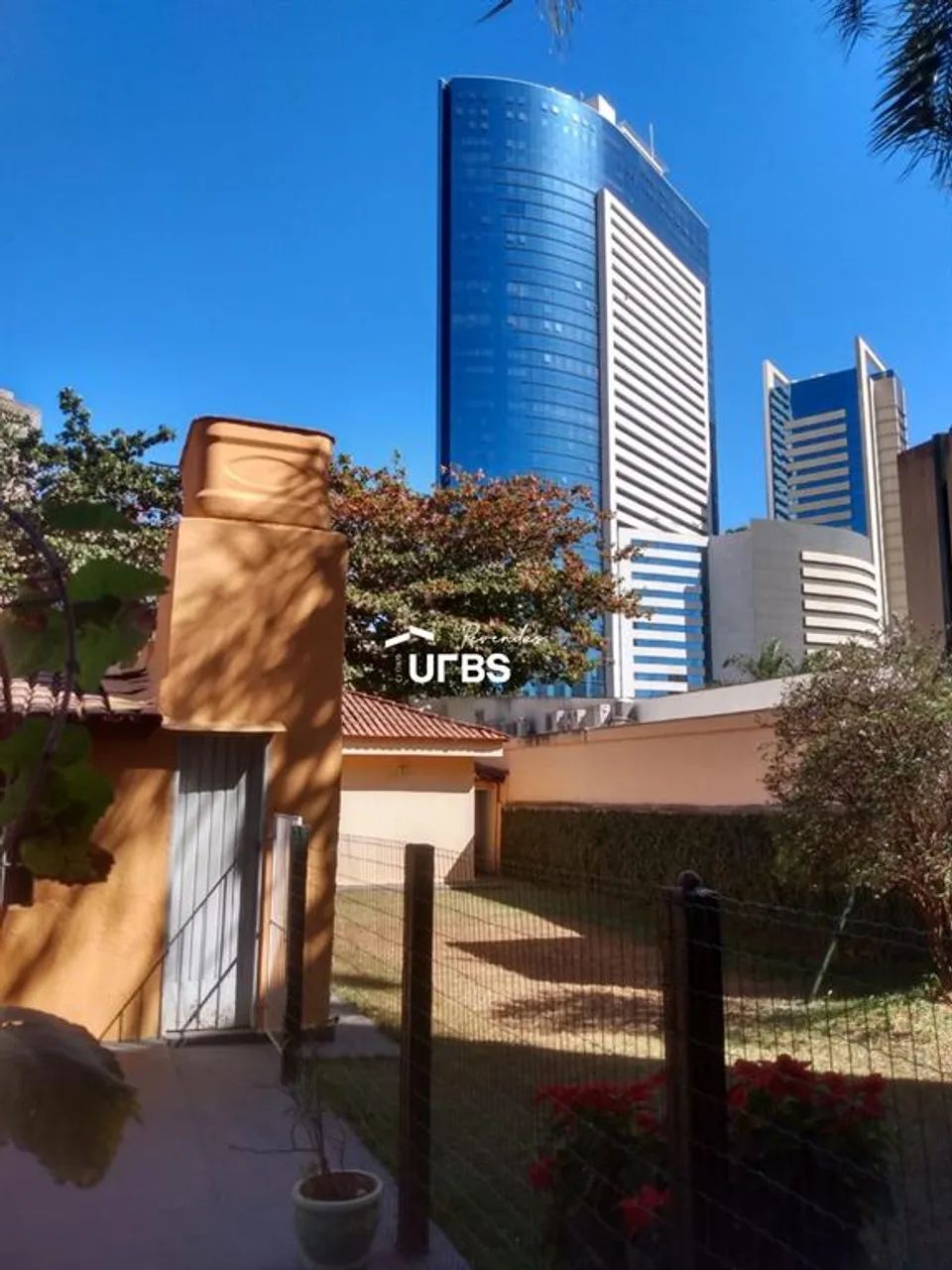 0 - Casa 5 quartos, sendo 3 suítes - Foto 2