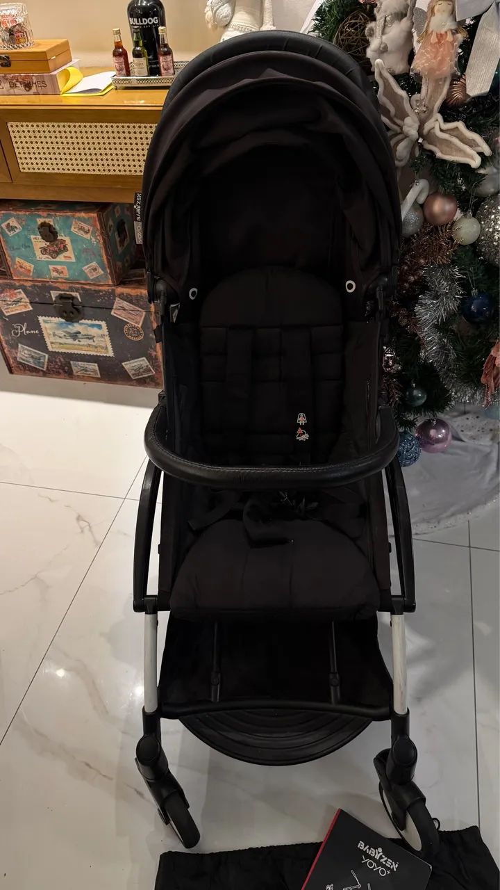 Carrinho de bebê Yoyo Babyzen Suuuper Conservado + acessórios  - Foto 4