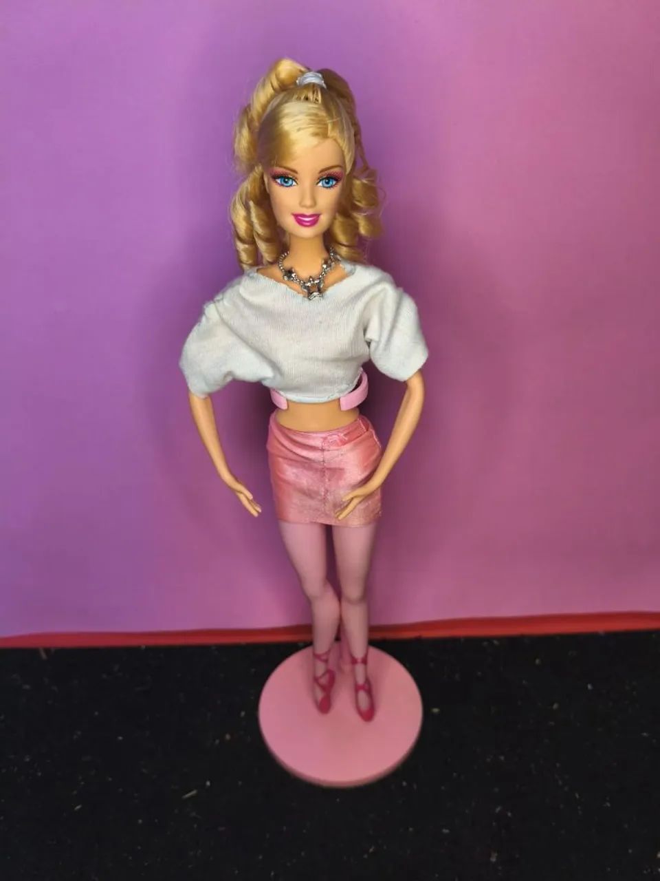 Barbie sapatilhas mágicas sem saia original  e pescoço restaurado
