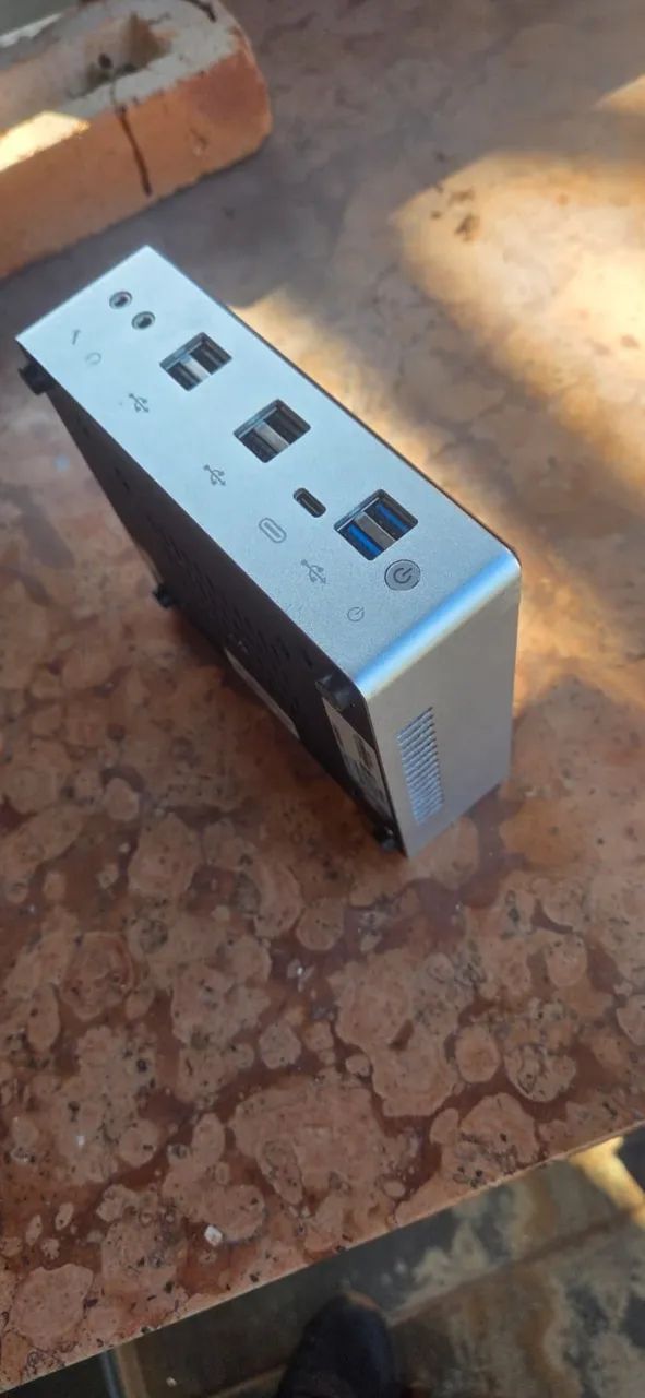 I5 10ª 8gb 240 SSD Mini PC NUC - Foto 2