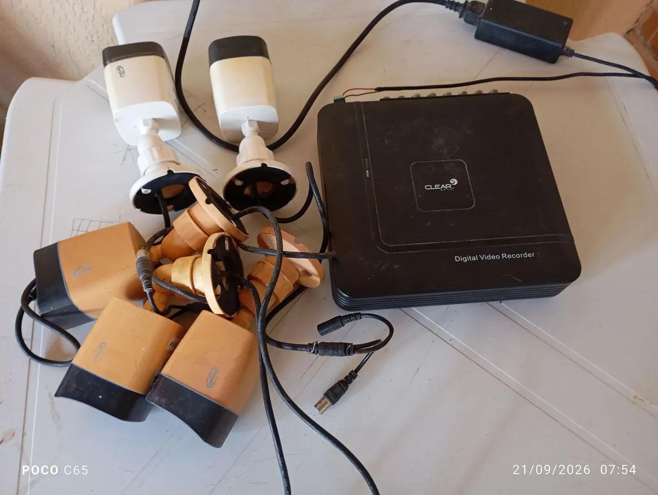Vendo 05 câmeras com dvr - Foto 3