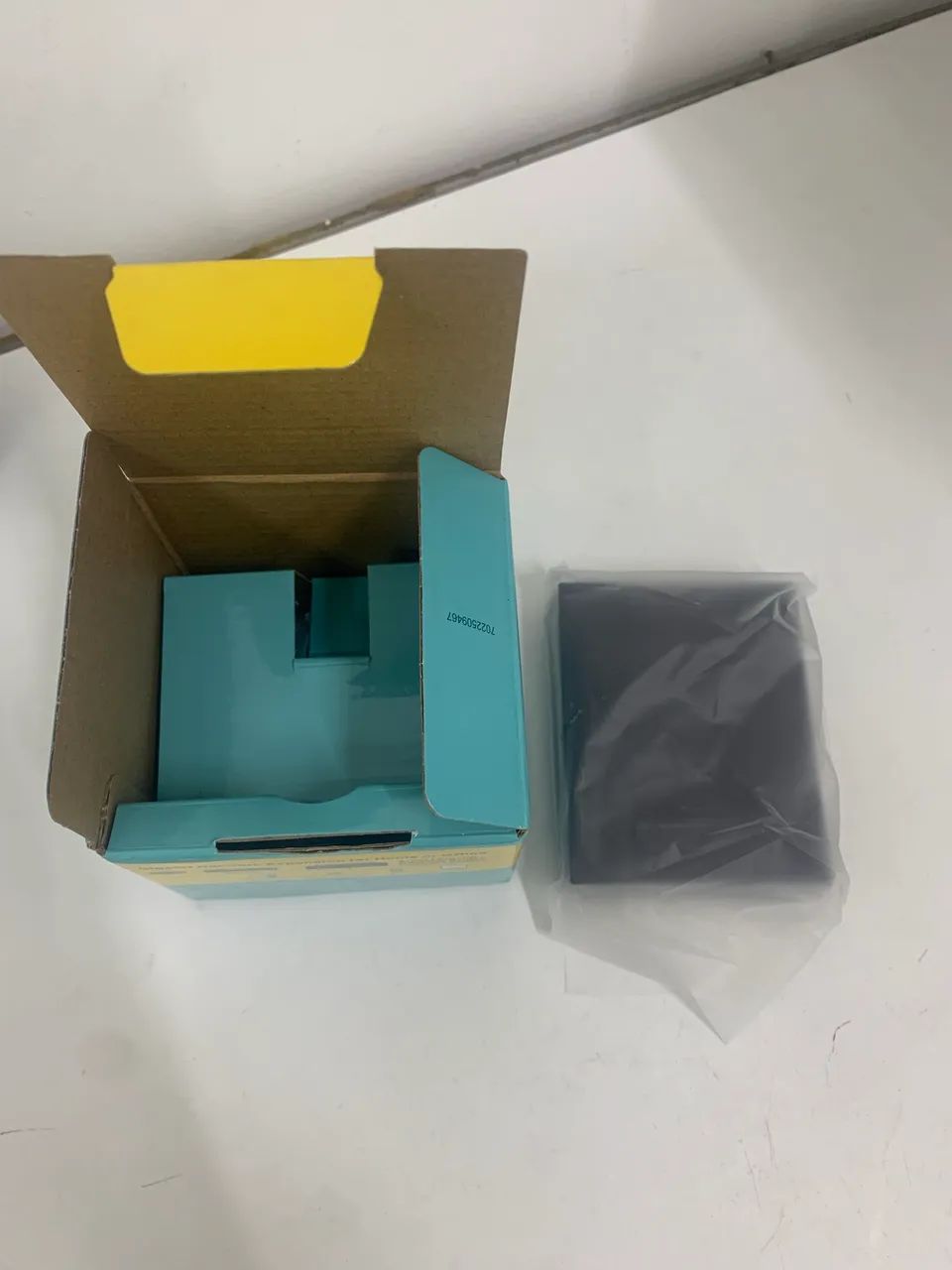 Switch TP-Link LS1005G - 5 Portas (Novo) - Foto 2