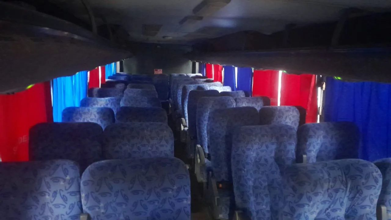 Vende-se ônibus  - Foto 2