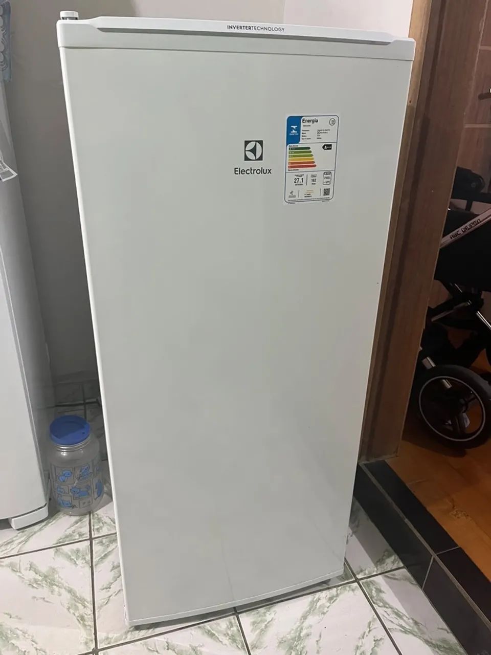 Vende-se freezer vertical 