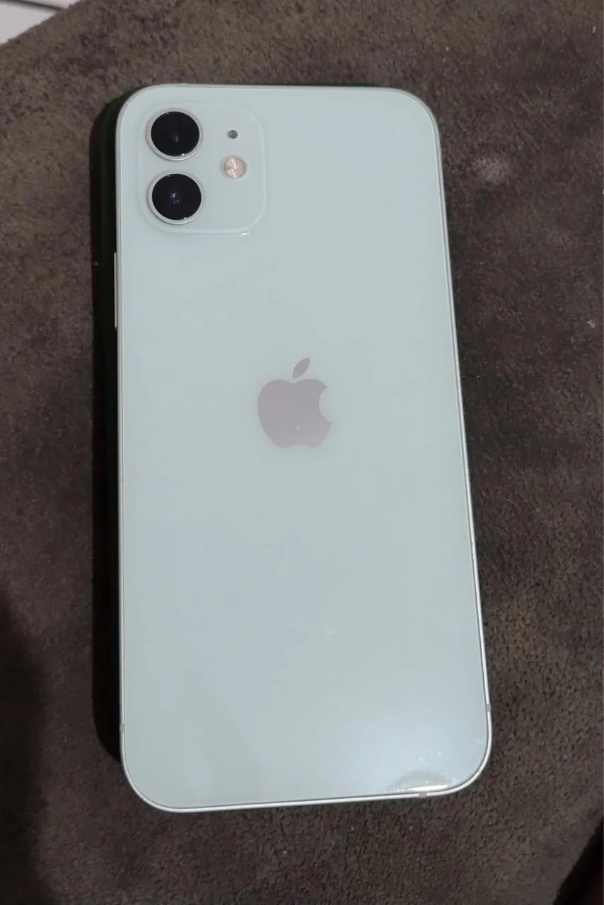 iPhone 12