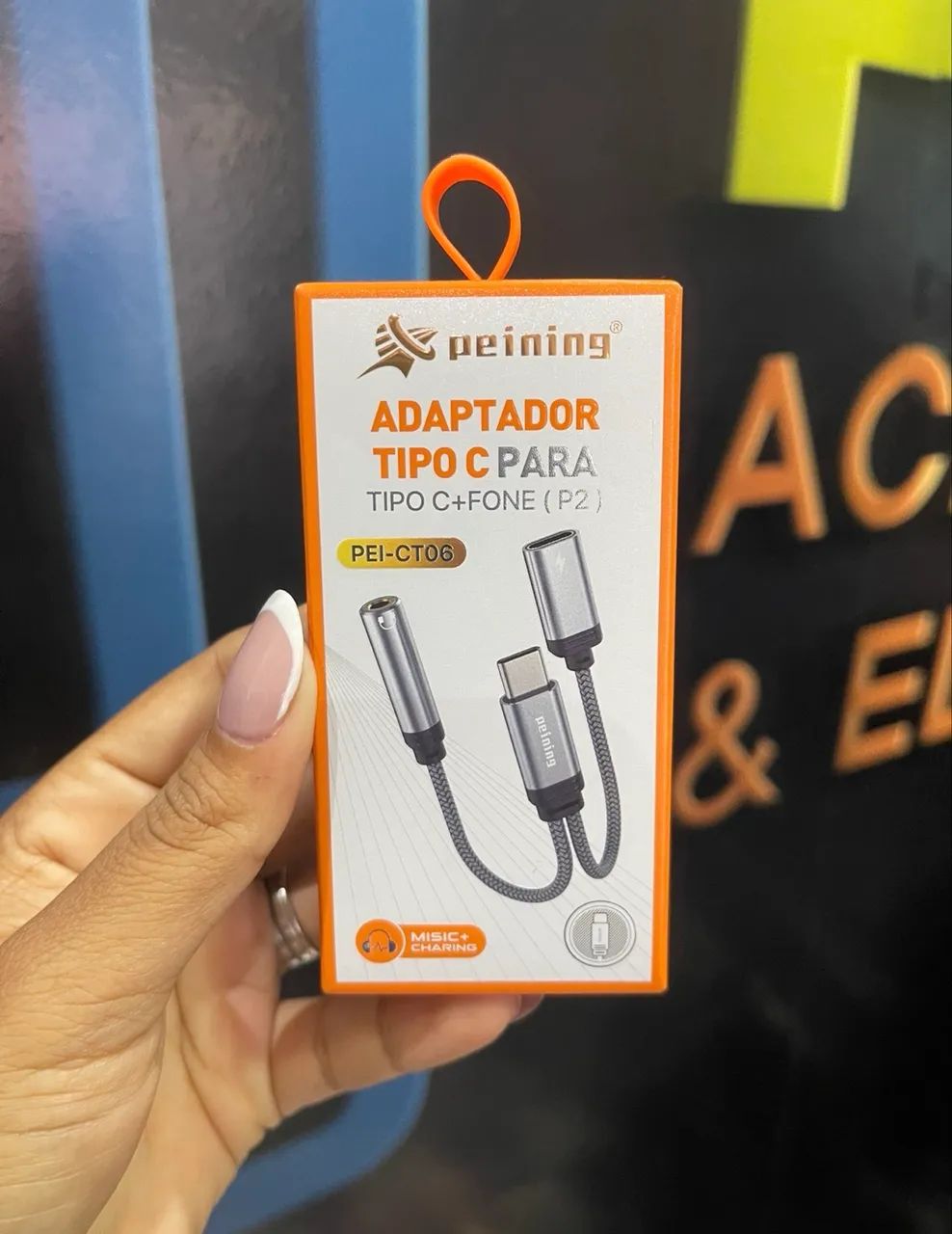Adaptador Peining Tipo C Para Tipo C E Fone P2 Carrega Notebook/ Macbook/ Ipads Tablets 