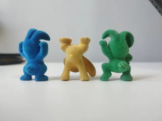 Kit 3 Coelhos de Camurça Kinder Ovo (2018) - Foto 2