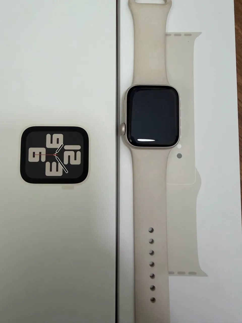 Apple Watch SE (2ª geração) ? 40 mm ? GPS ? Starlight
