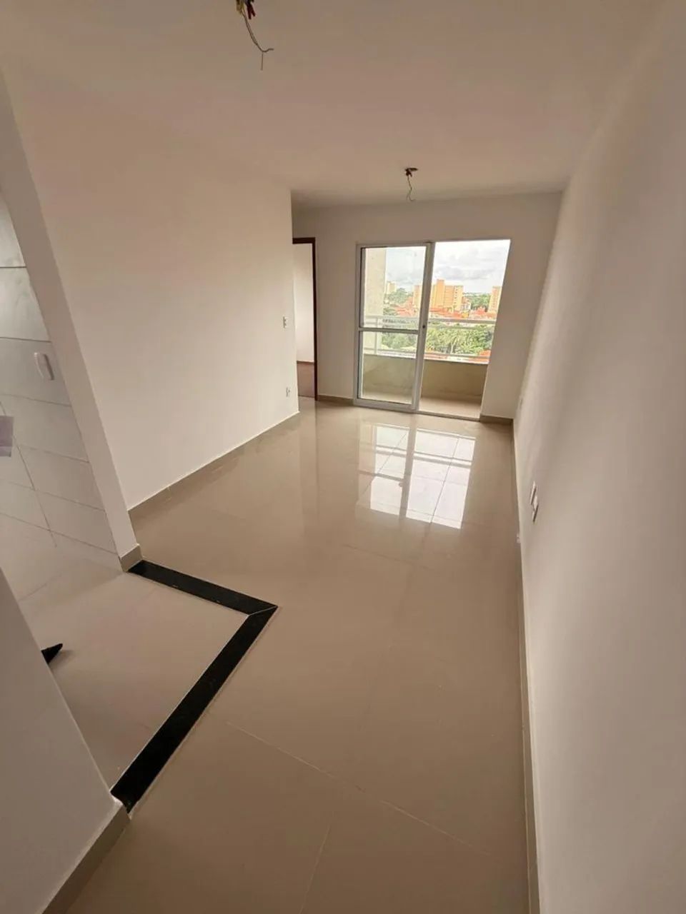 Apartamento com dois quartos na cohama e andar alto com elevador, sala de jantar ampla 