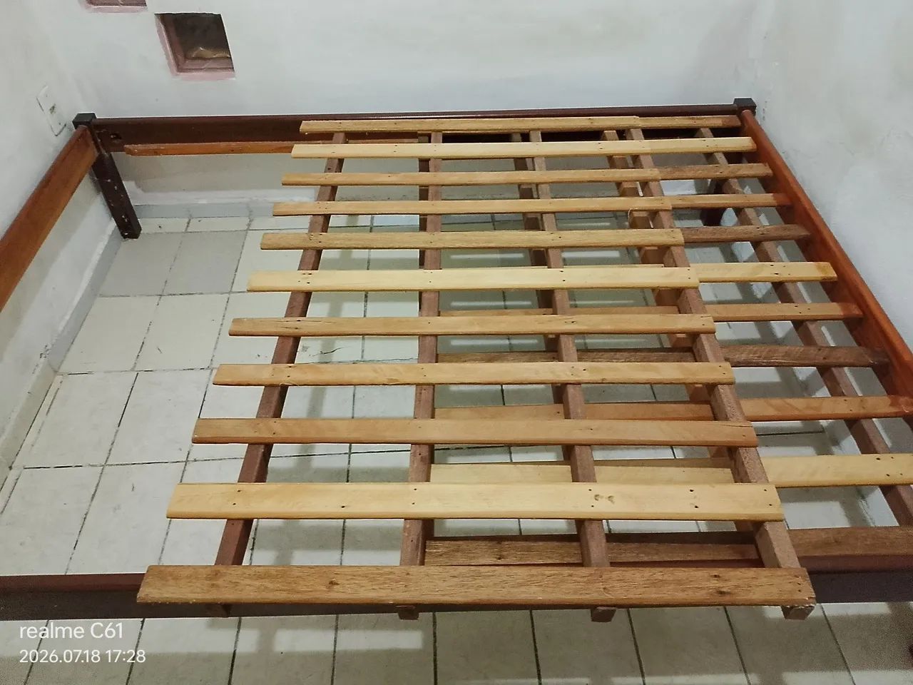 Cama projetada, casal, madeira Massaranduba  - Foto 4