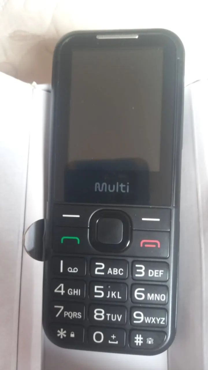 Celular com lanterna Multi Vita 4G com base seminovo. - Foto 4