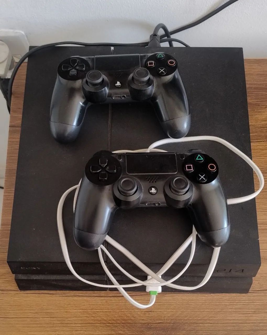 Vendo PS4 Slim 1TB - Foto 2