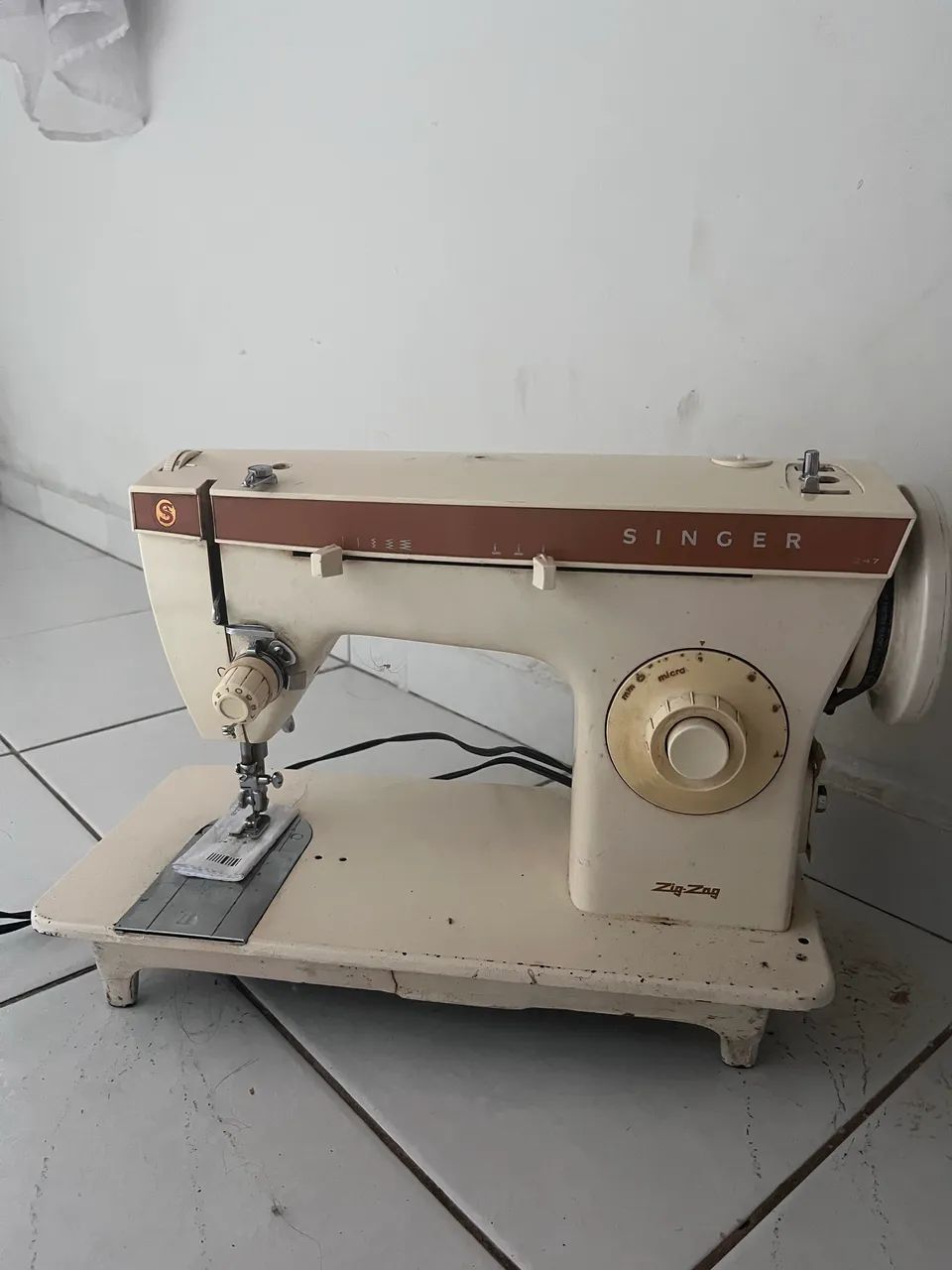 Máquina de costura antiga singer zigzag 247 - Equipamentos Para