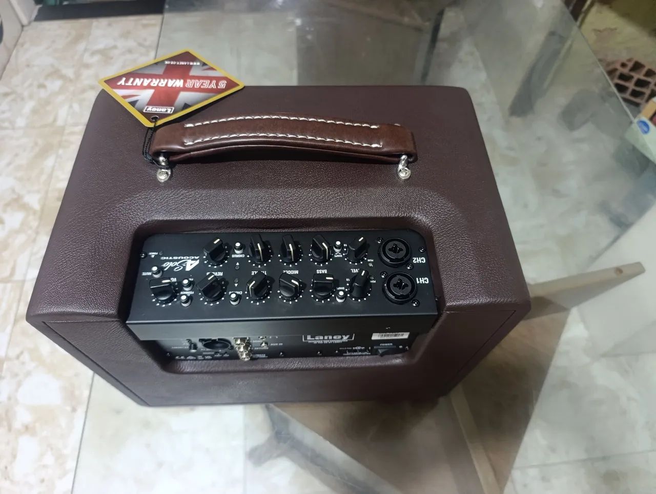 Amplificador Laney 60w NOVO, na caixa - Foto 5
